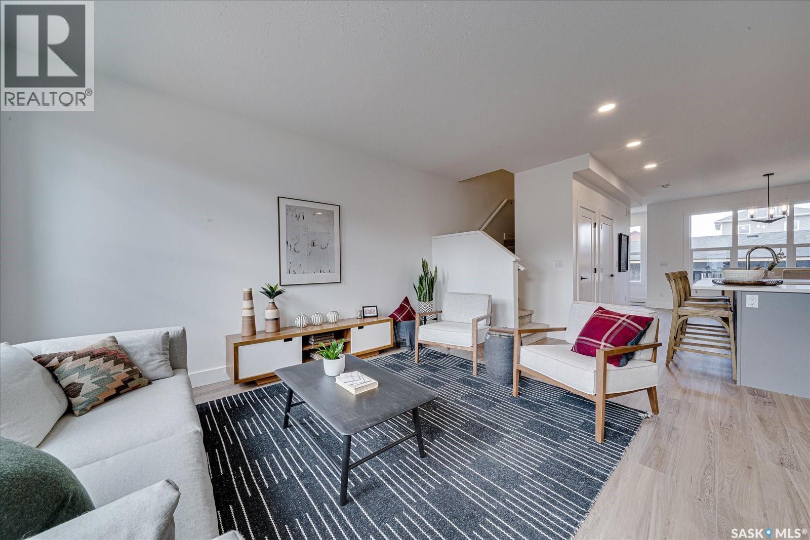 57 Rosewood Boulevard E, Saskatoon, SK - Indoor