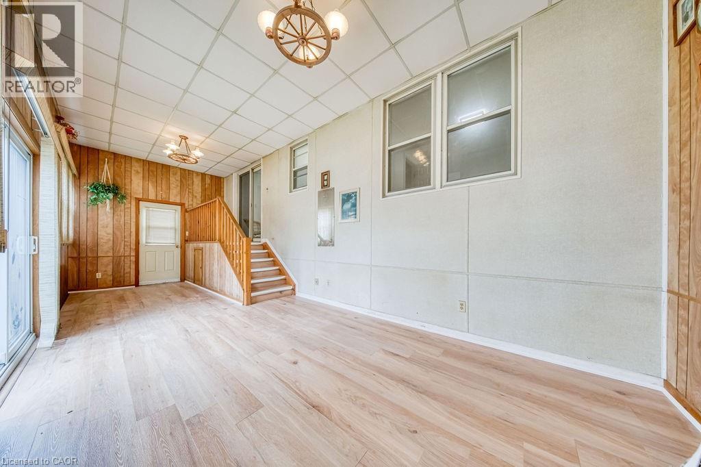 22 David Avenue, Hamilton, ON - Indoor Photo Showing Other Room