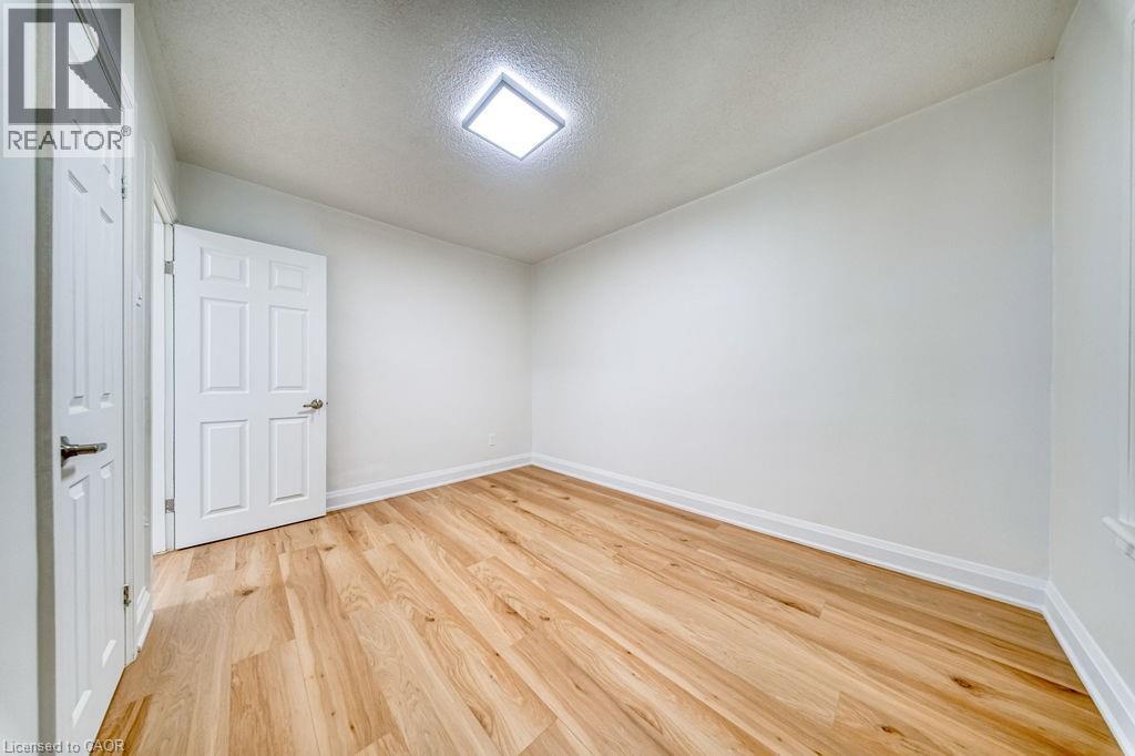 22 David Avenue, Hamilton, ON - Indoor Photo Showing Other Room