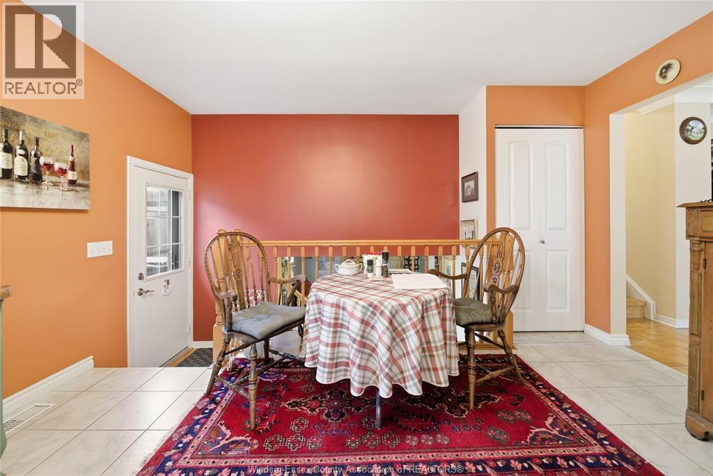 10682 Keating Crescent, Windsor, ON - Indoor