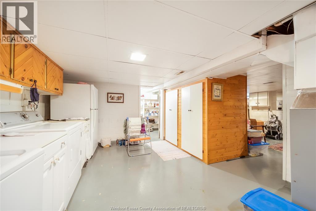 10682 Keating Crescent, Windsor, ON - Indoor