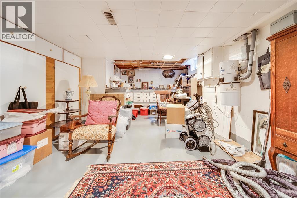 10682 Keating Crescent, Windsor, ON - Indoor