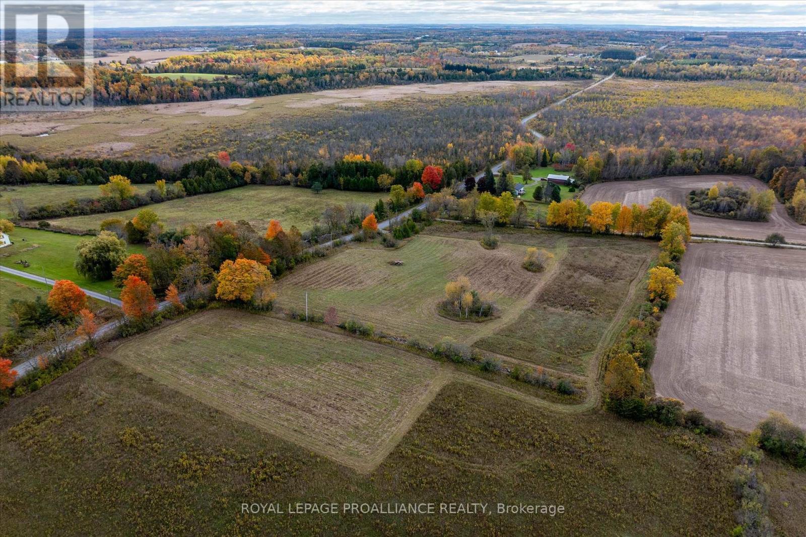 Lot Centre Line, Selwyn, ON