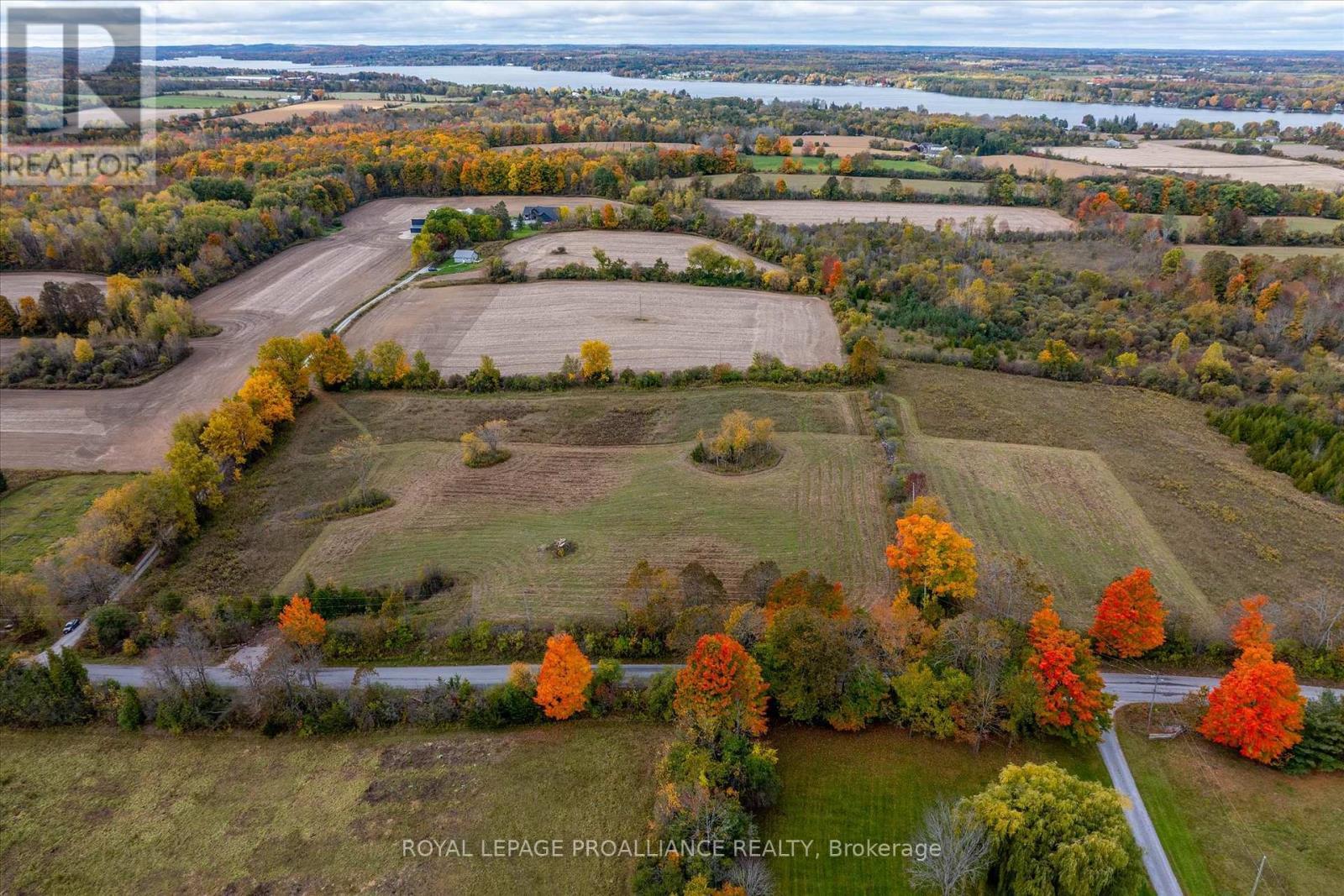 Lot Centre Line, Selwyn, ON