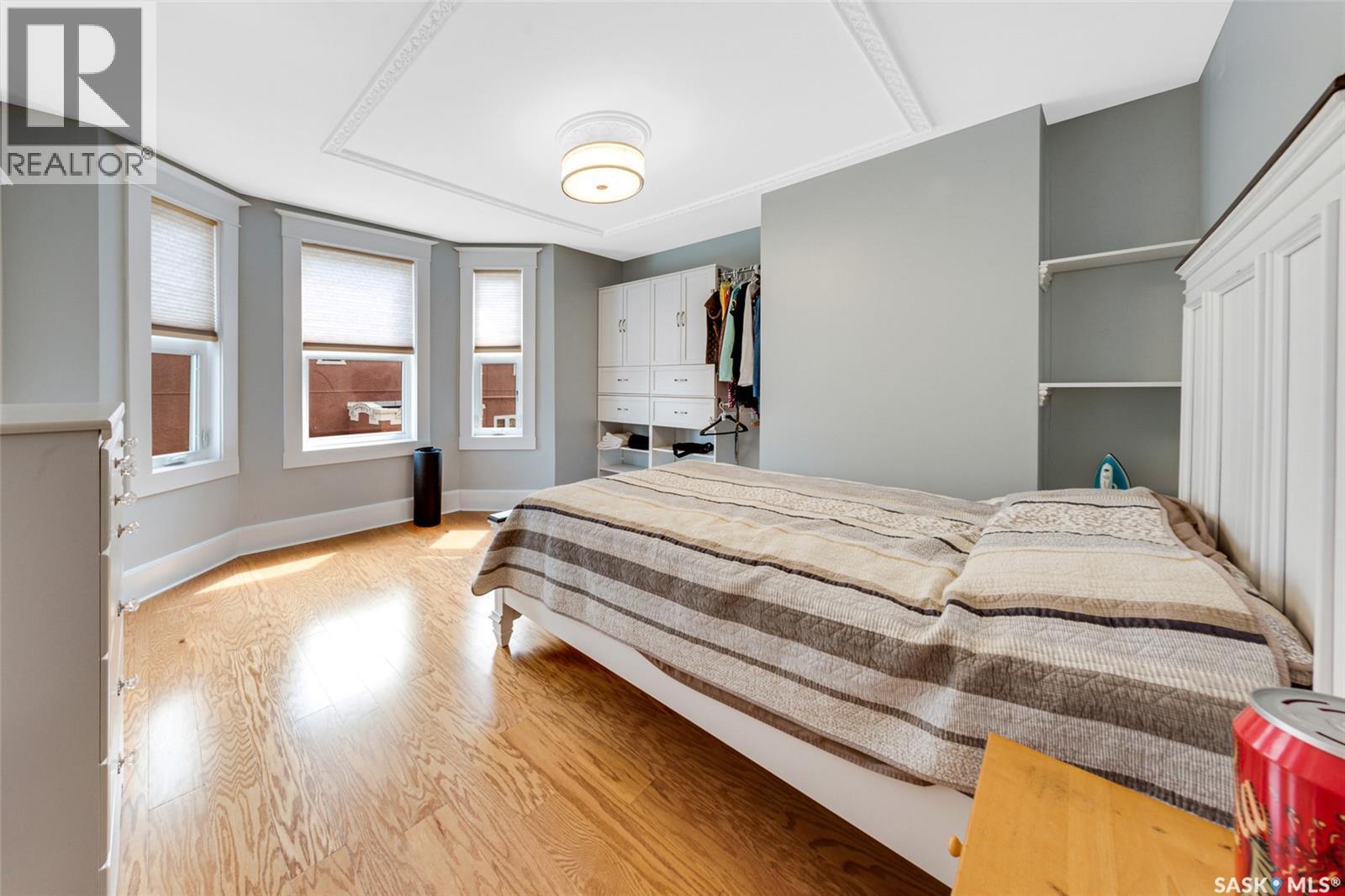 518 12Th Street E, Saskatoon, SK - Indoor Photo Showing Bedroom