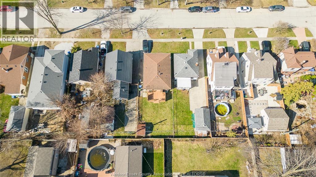2340 George Avenue, Windsor, ON -