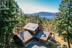 108 Tern Rd Salt Spring, BC V8K 1G9