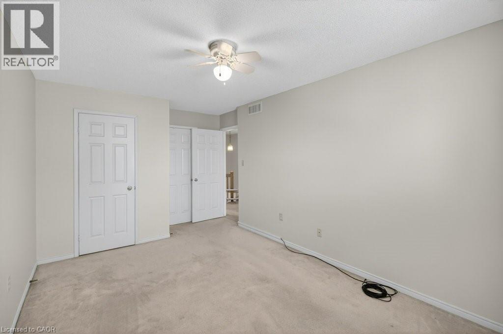 86 Rita Avenue, Hamilton, ON - Indoor Photo Showing Other Room