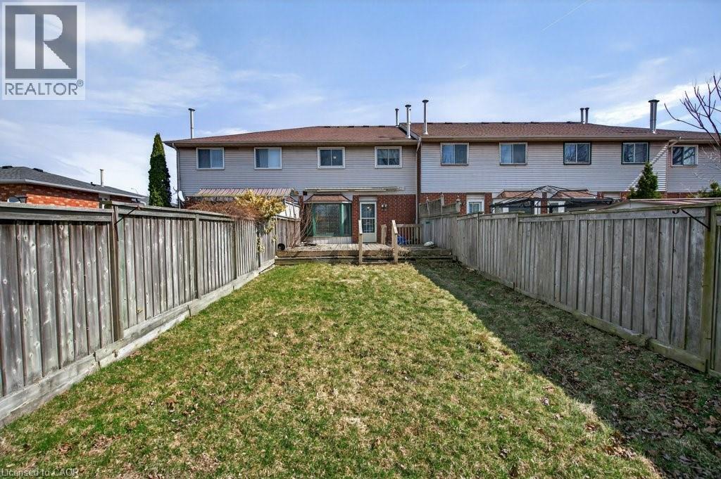 86 Rita Avenue, Hamilton, ON - Outdoor With Deck Patio Veranda