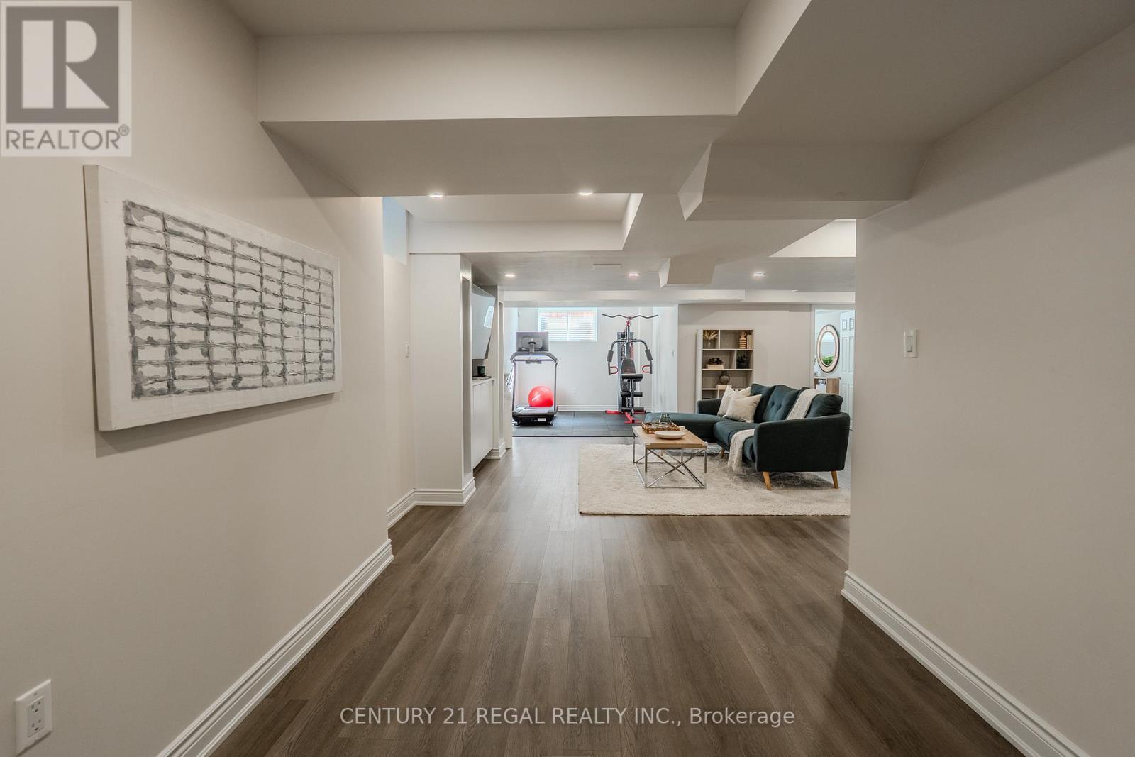 25 Elysian Fields Circle, Brampton, ON - Indoor Photo Showing Other Room