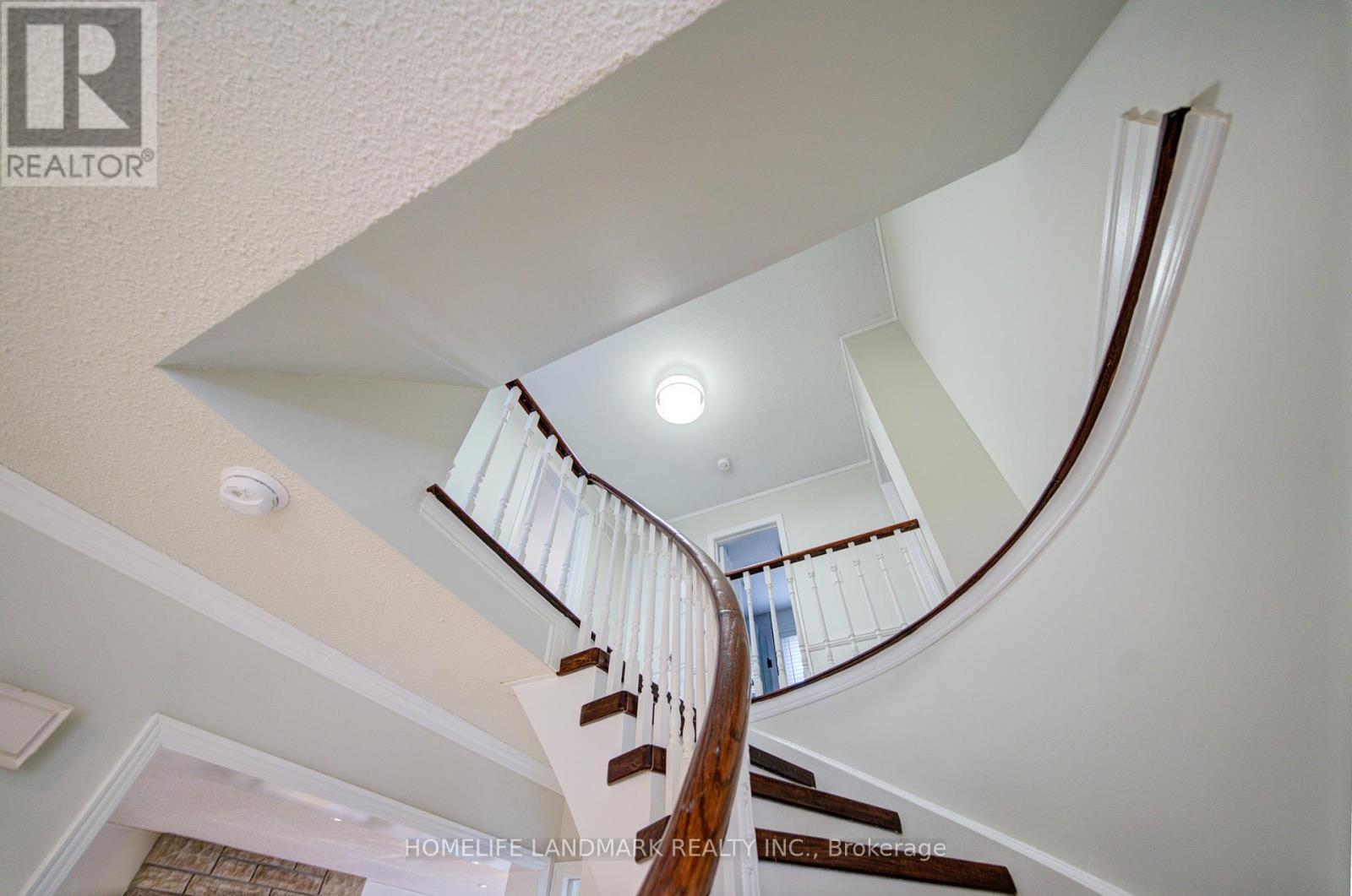 1111 Deer Run, Mississauga, ON - Indoor Photo Showing Other Room