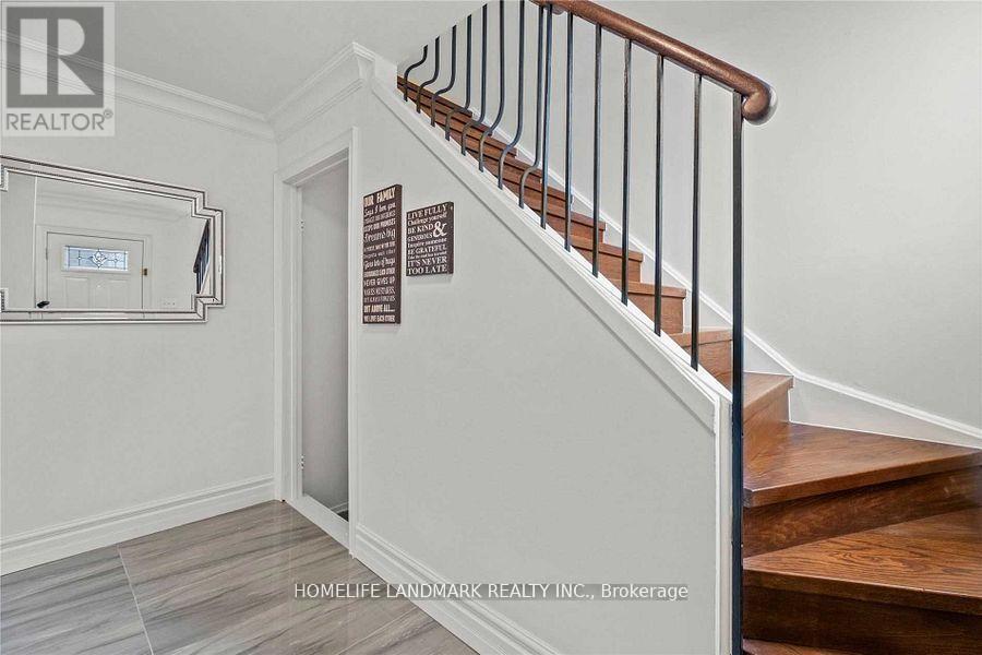 2764 Willowmore Way, Mississauga, ON - Indoor Photo Showing Other Room