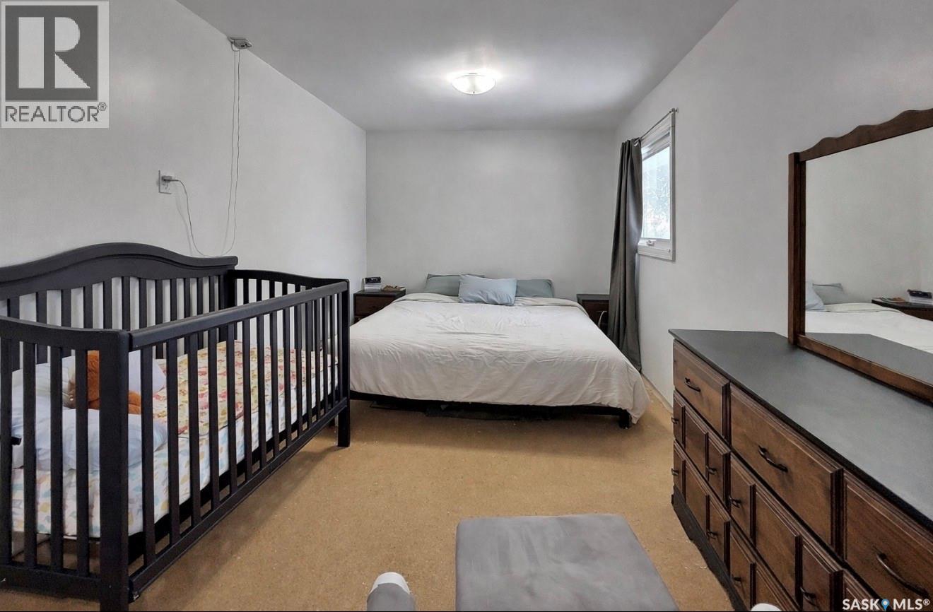 737 Sumner Street, Esterhazy, SK - Indoor Photo Showing Bedroom