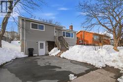 18 Mackenzie Street St. John's, NL A1A 2V5