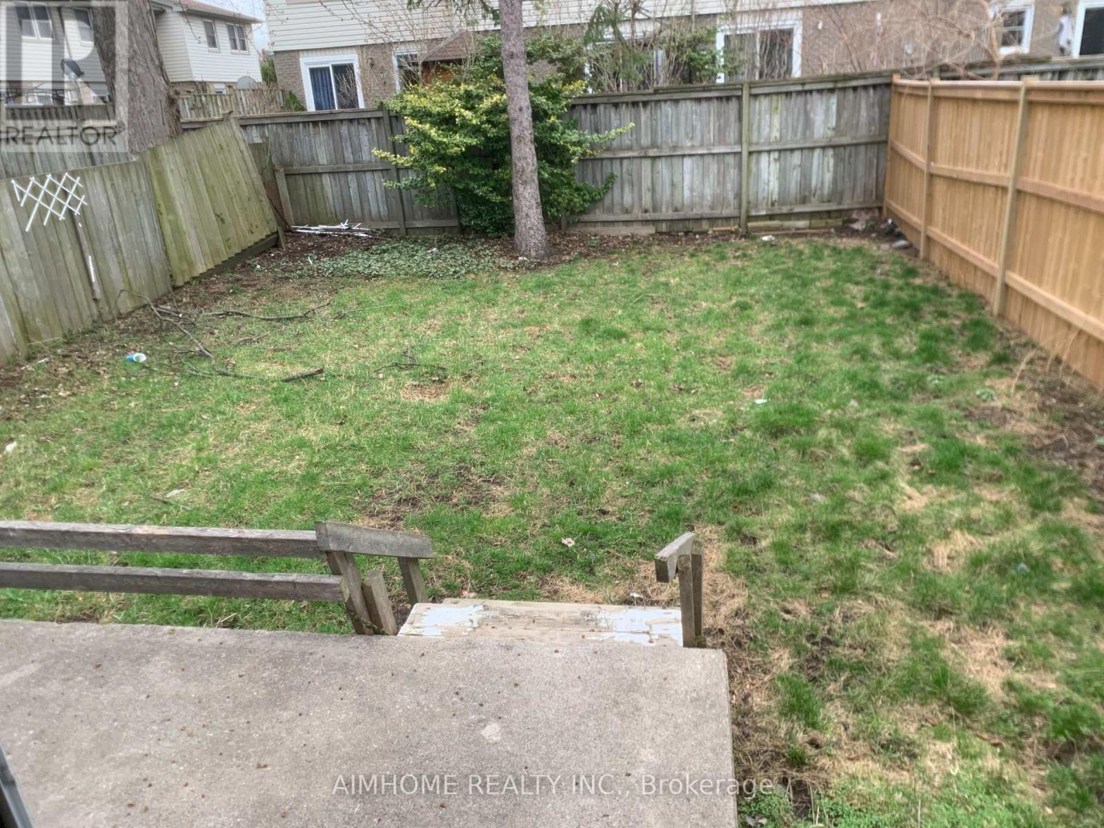 7 Rathgar Street, London East, ON - Outdoor With Backyard