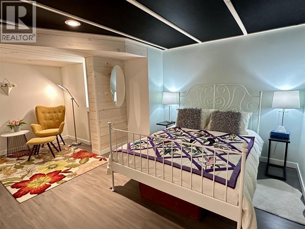 3473 Hargreaves Avenue, Vanderhoof, BC - Indoor Photo Showing Bedroom