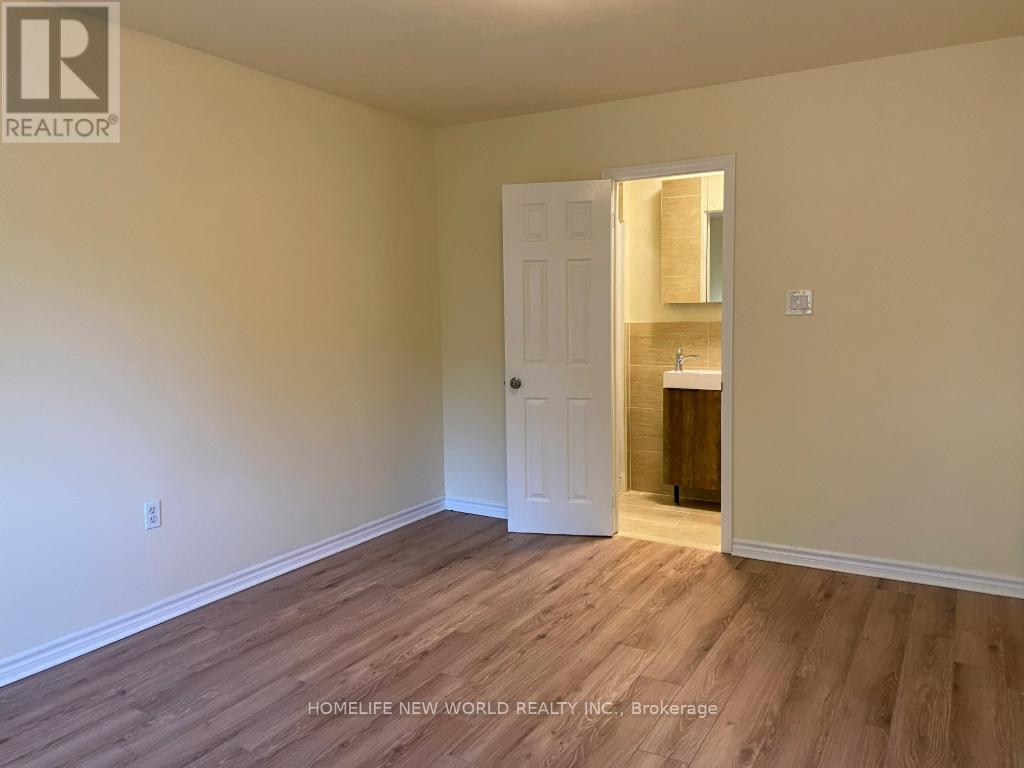 151 Chalfield Lane, Mississauga, ON - Indoor Photo Showing Other Room