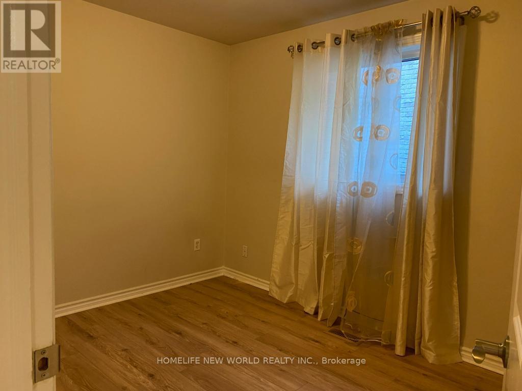 151 Chalfield Lane, Mississauga, ON - Indoor Photo Showing Other Room