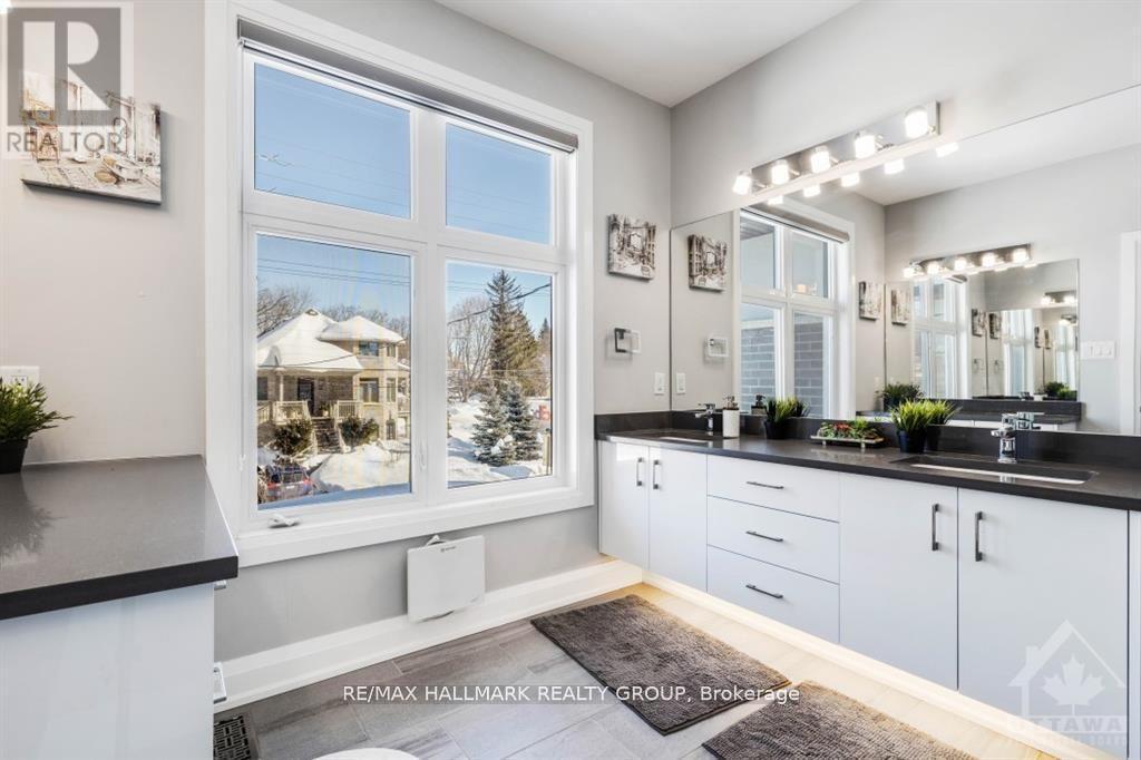 Spa-like En-suite with his and her sinks. - 250 Richardson Avenue, Ottawa, ON - Indoor Photo Showing Bathroom
