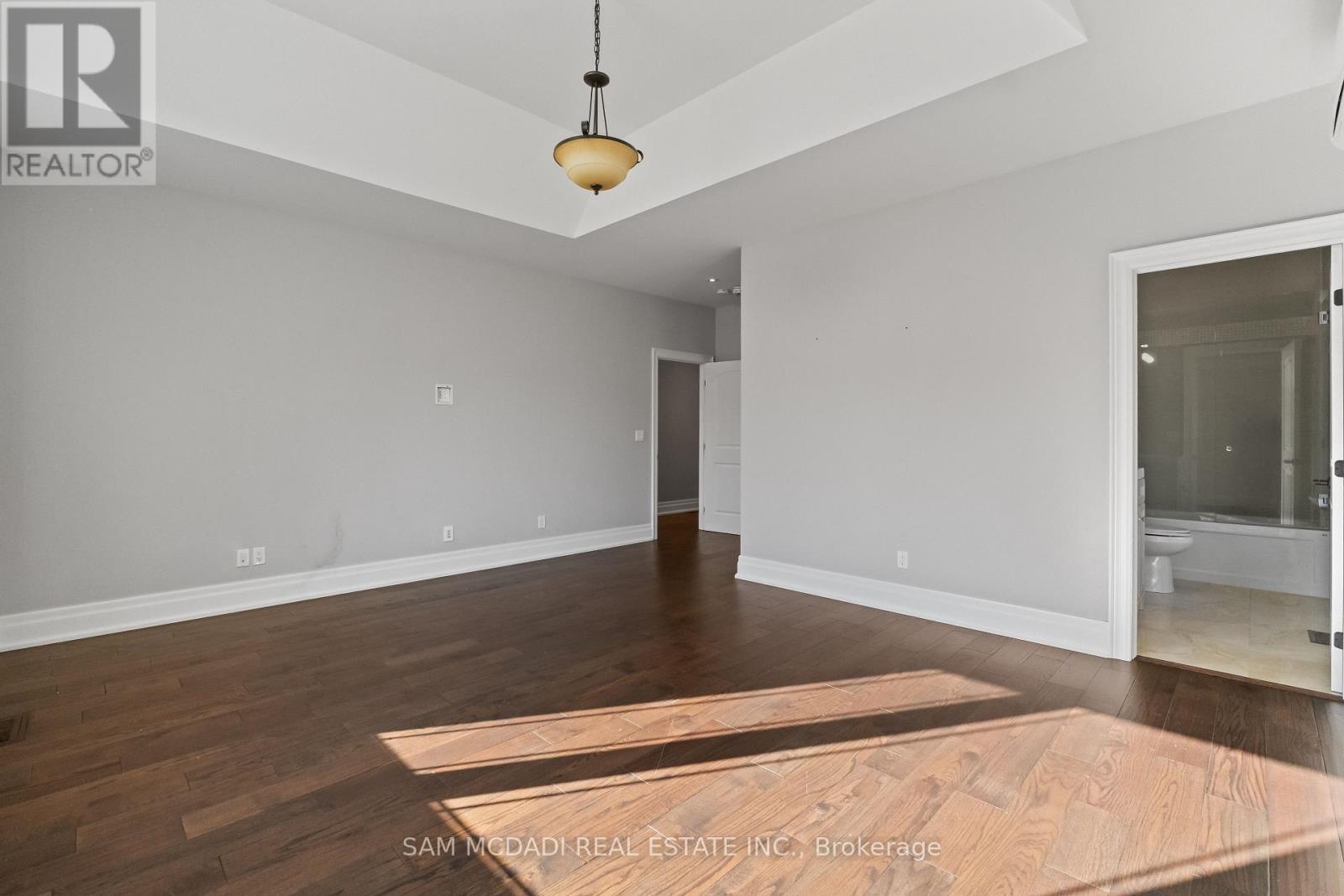 1487 Myron Drive, Mississauga, ON - Indoor Photo Showing Other Room