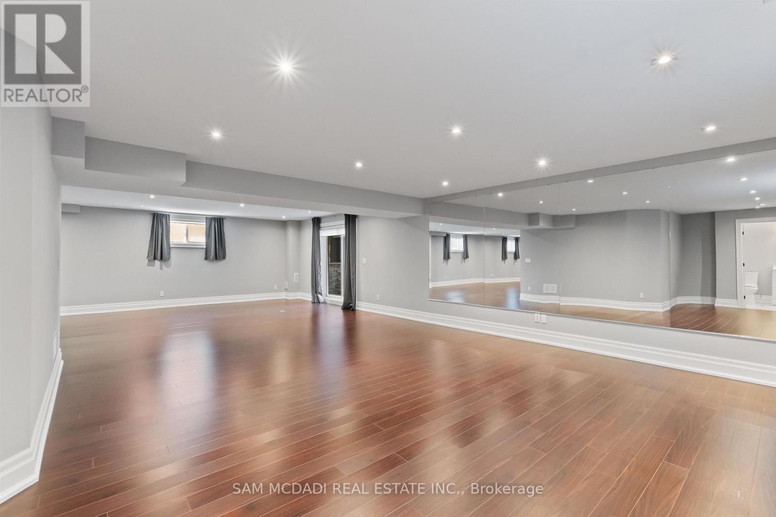 1487 Myron Drive, Mississauga, ON - Indoor Photo Showing Other Room