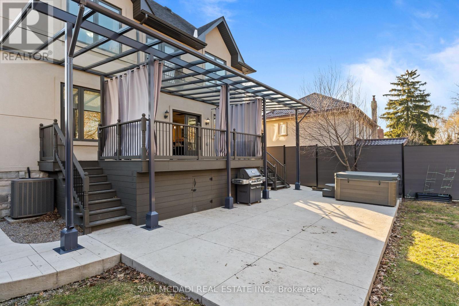 1487 Myron Drive, Mississauga, ON - Outdoor With Deck Patio Veranda