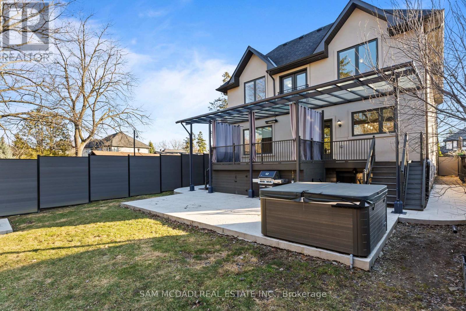 1487 Myron Drive, Mississauga, ON - Outdoor With Deck Patio Veranda