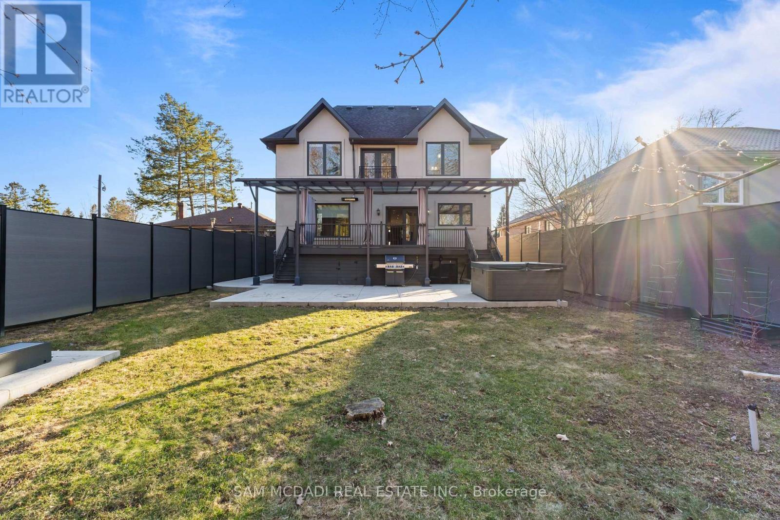 1487 Myron Drive, Mississauga, ON - Outdoor With Deck Patio Veranda