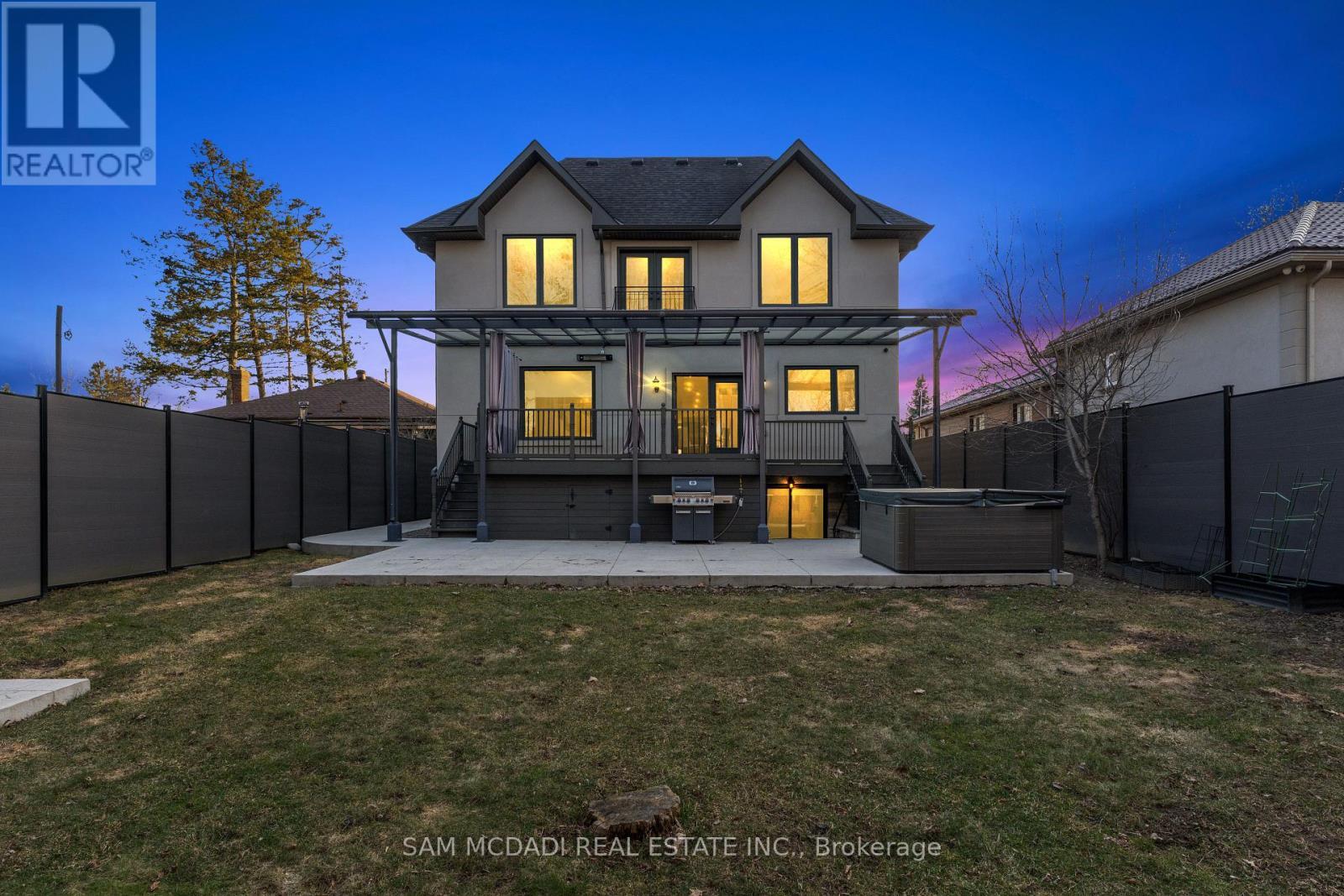 1487 Myron Drive, Mississauga, ON - Outdoor With Deck Patio Veranda