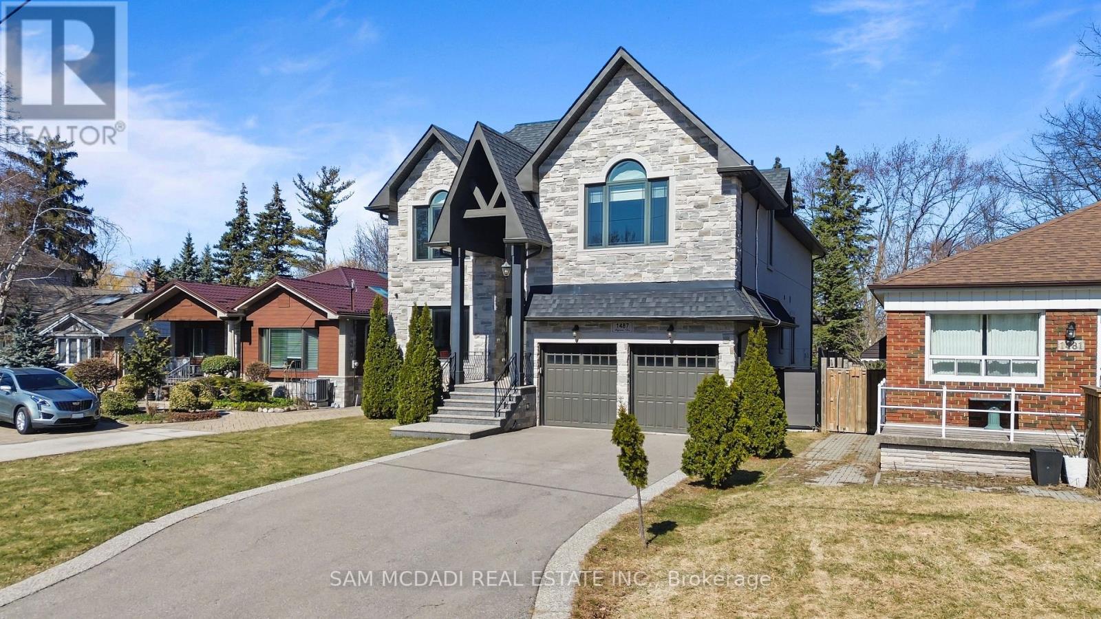 1487 Myron Drive, Mississauga, ON - Outdoor With Facade