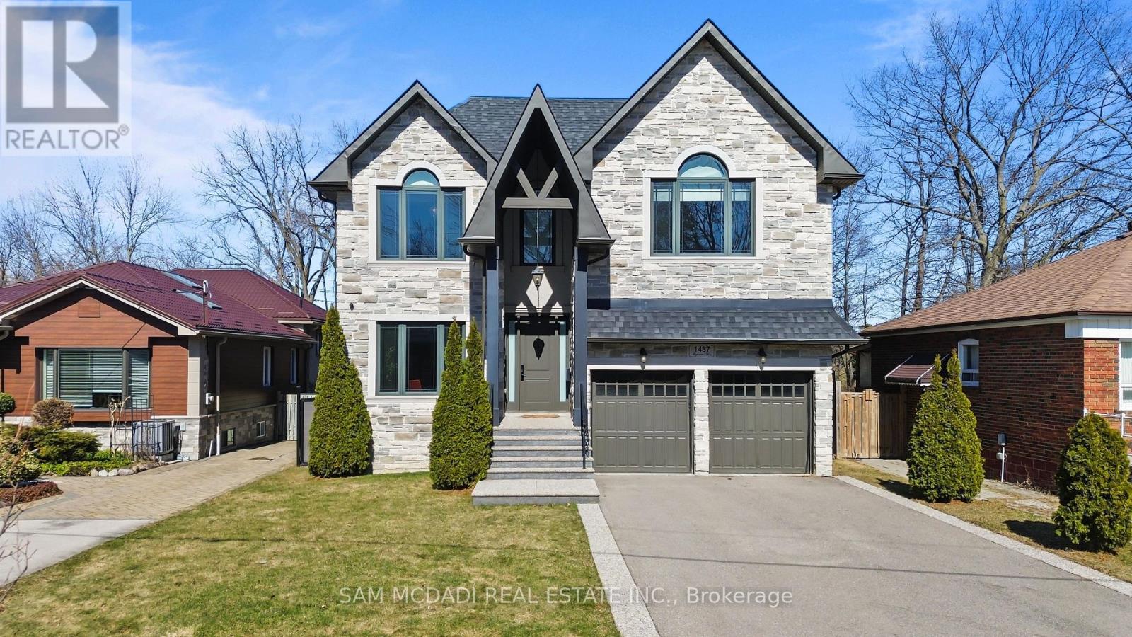 1487 Myron Drive, Mississauga, ON - Outdoor With Facade