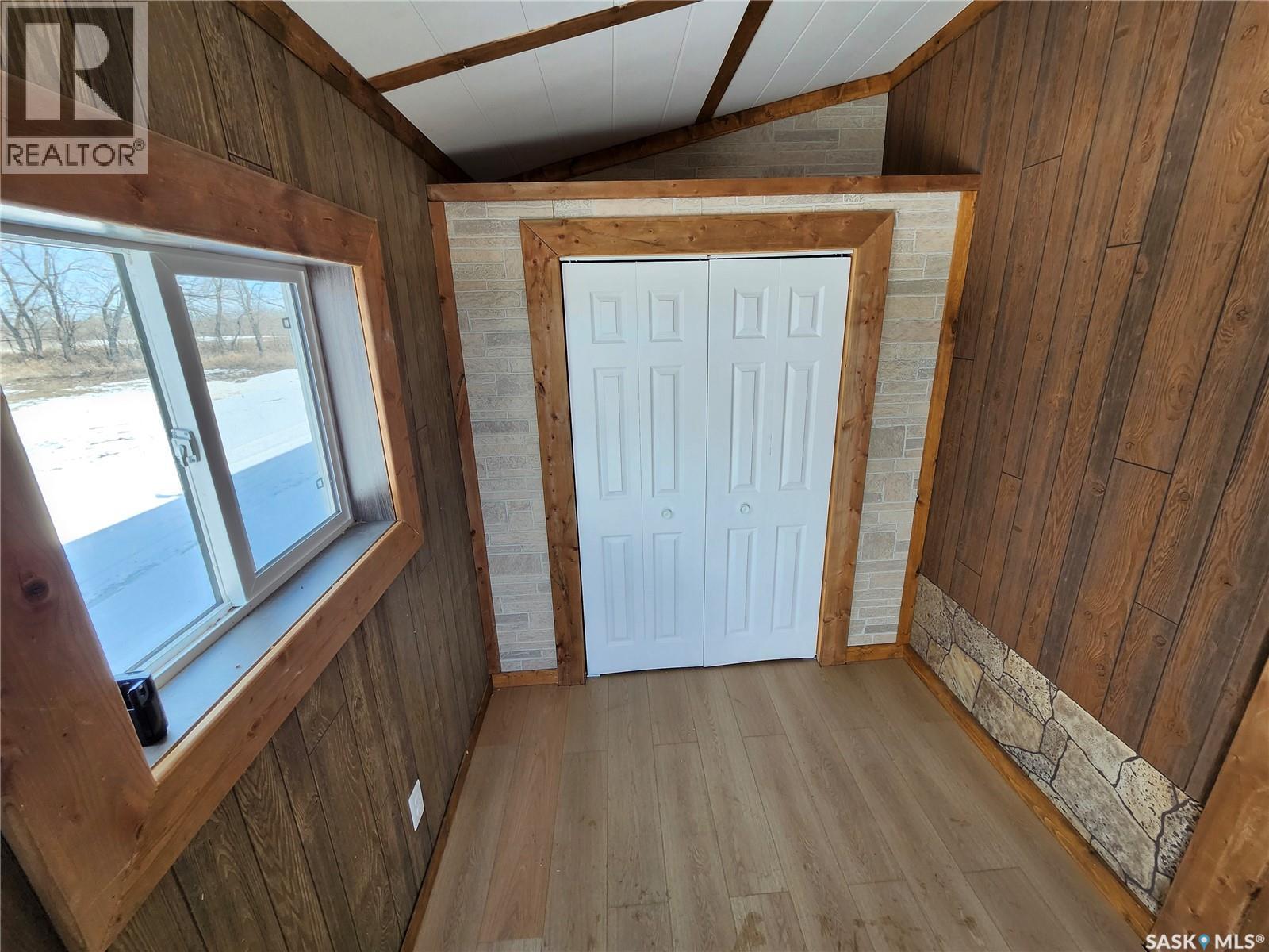 Na Service Road, Mclean, SK - Indoor Photo Showing Other Room