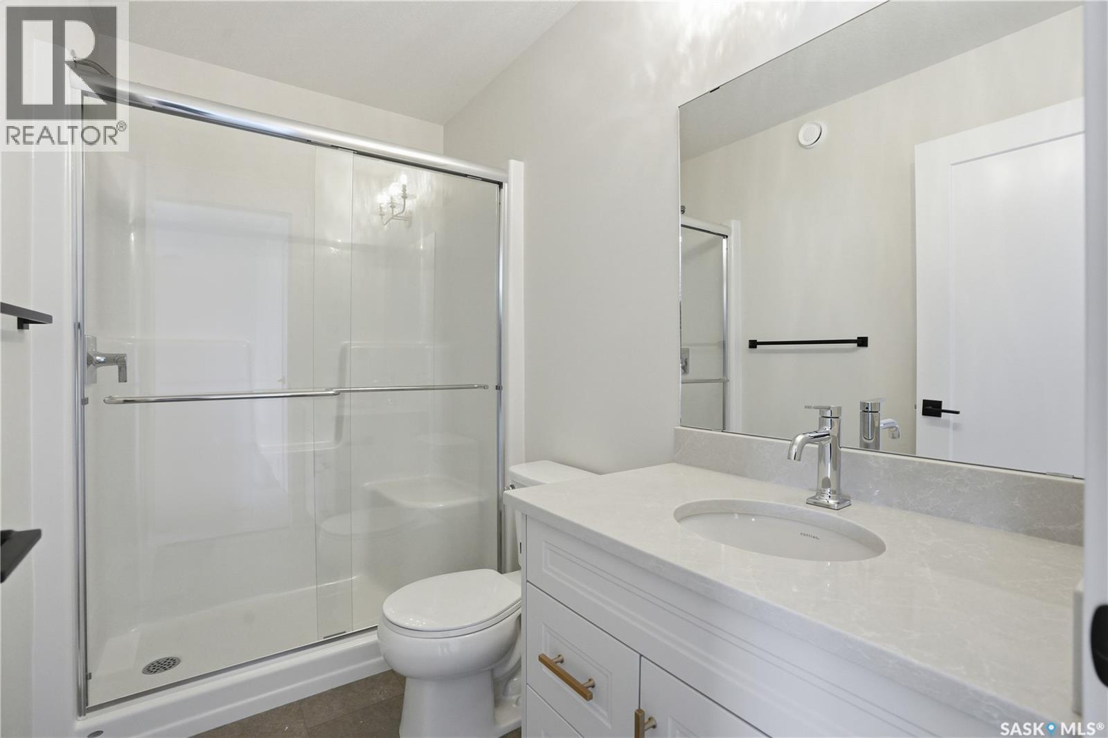 404 155 Mcfaull Way, Saskatoon, SK - Indoor Photo Showing Bathroom