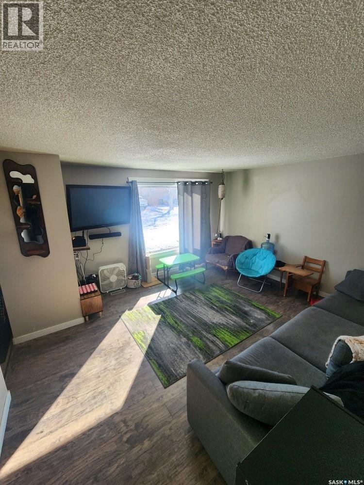 84 Rothwell Crescent, Regina, SK - Indoor