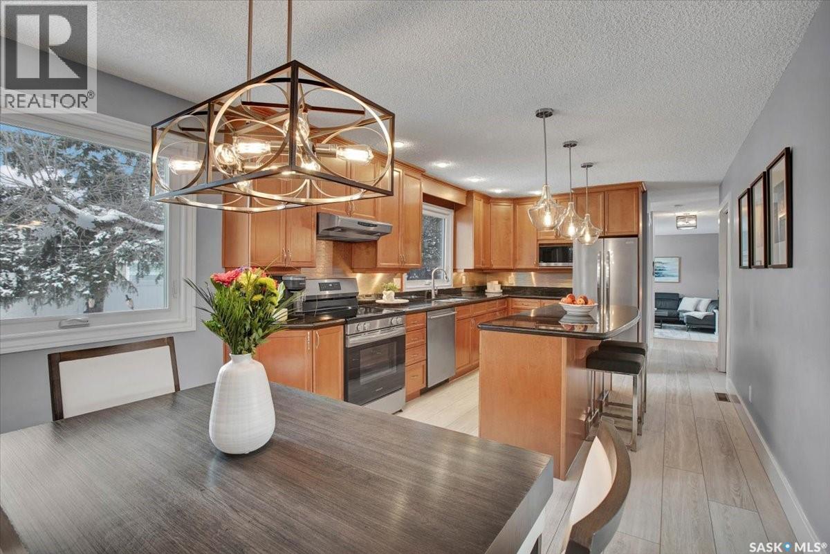 329 Clearwater Place, Saskatoon, SK - Indoor