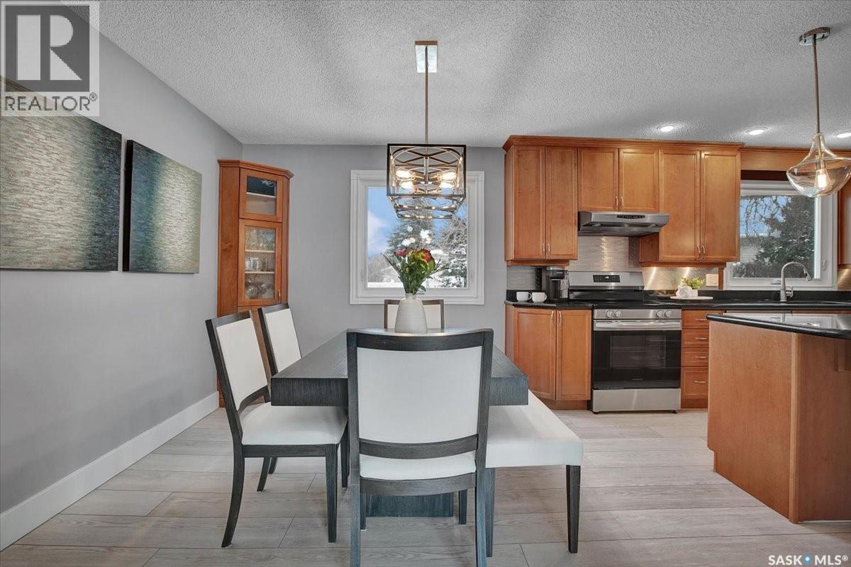 329 Clearwater Place, Saskatoon, SK - Indoor