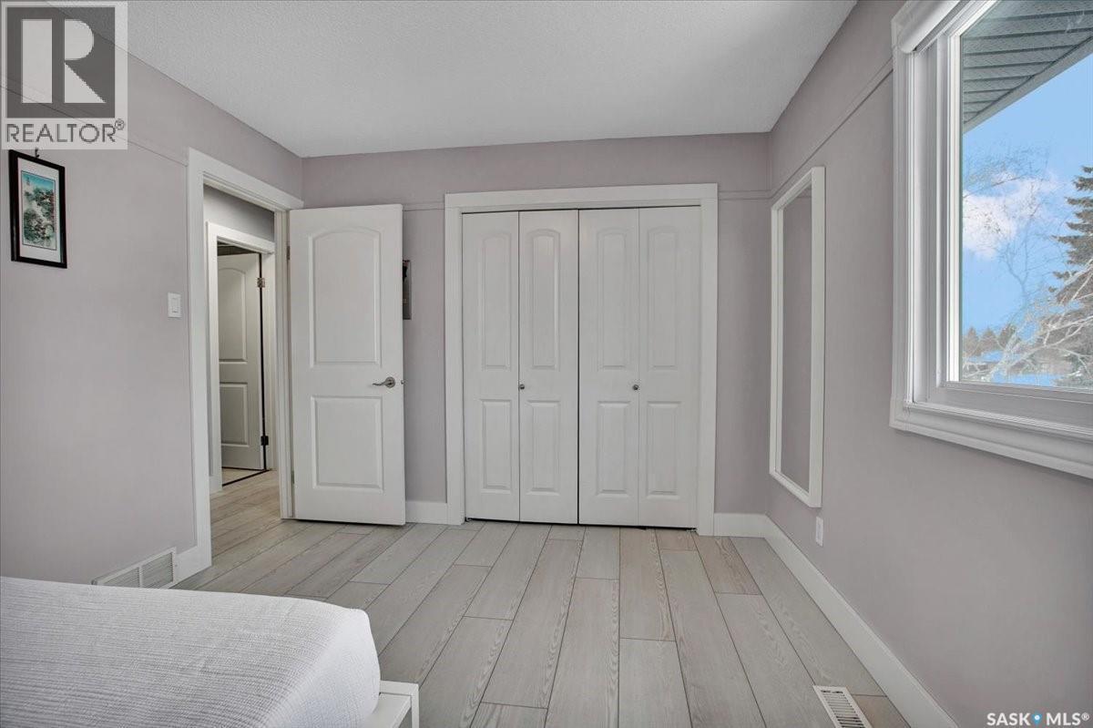 329 Clearwater Place, Saskatoon, SK - Indoor Photo Showing Bedroom