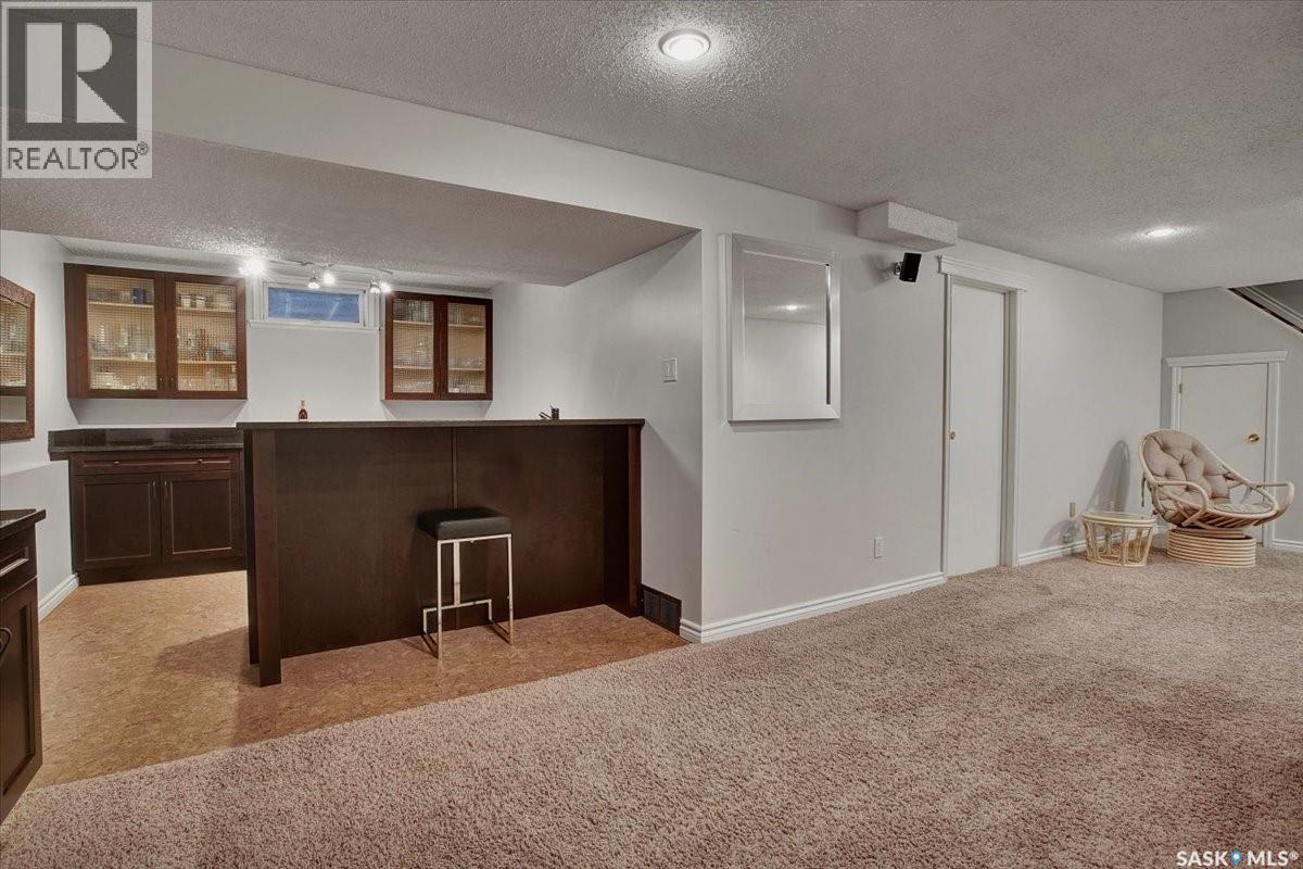 329 Clearwater Place, Saskatoon, SK - Indoor