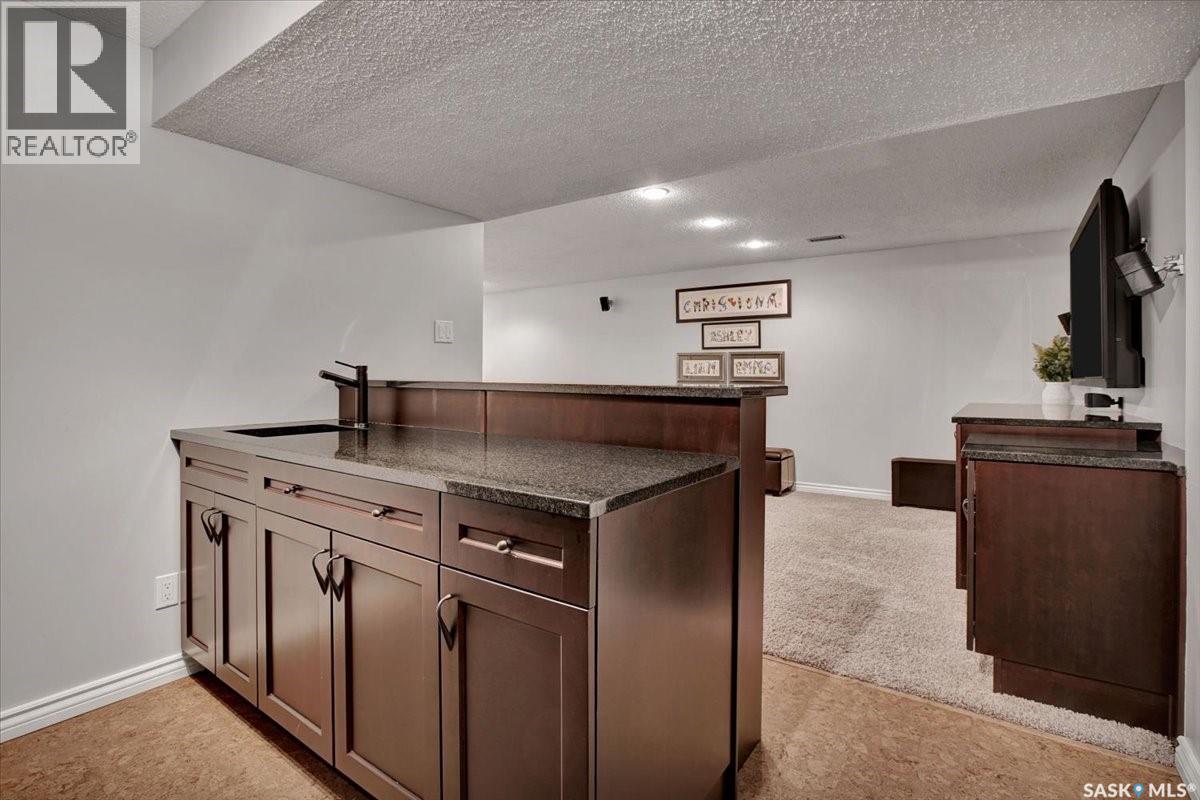 329 Clearwater Place, Saskatoon, SK - Indoor