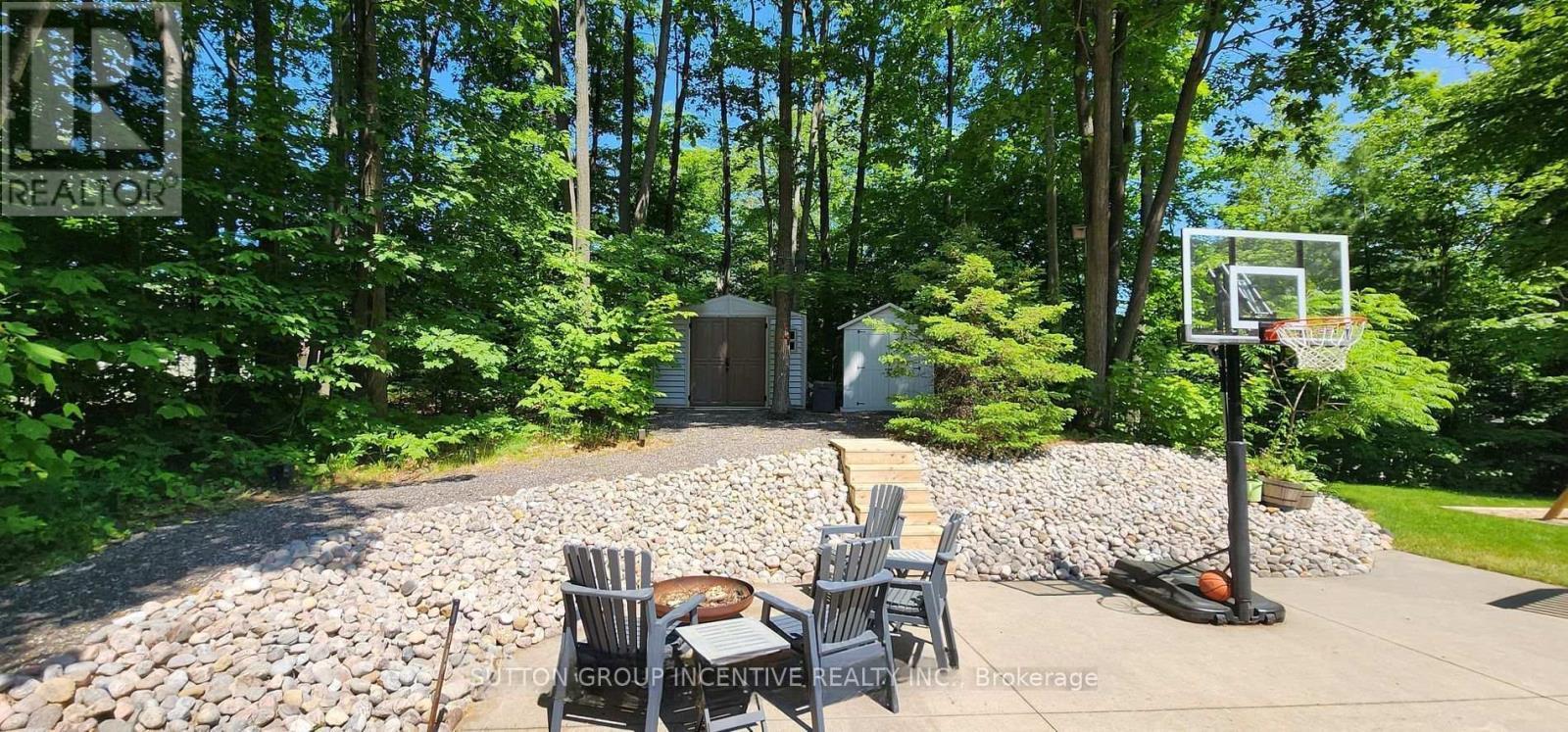 48 Tall Pines Drive, Tiny, ON - Outdoor