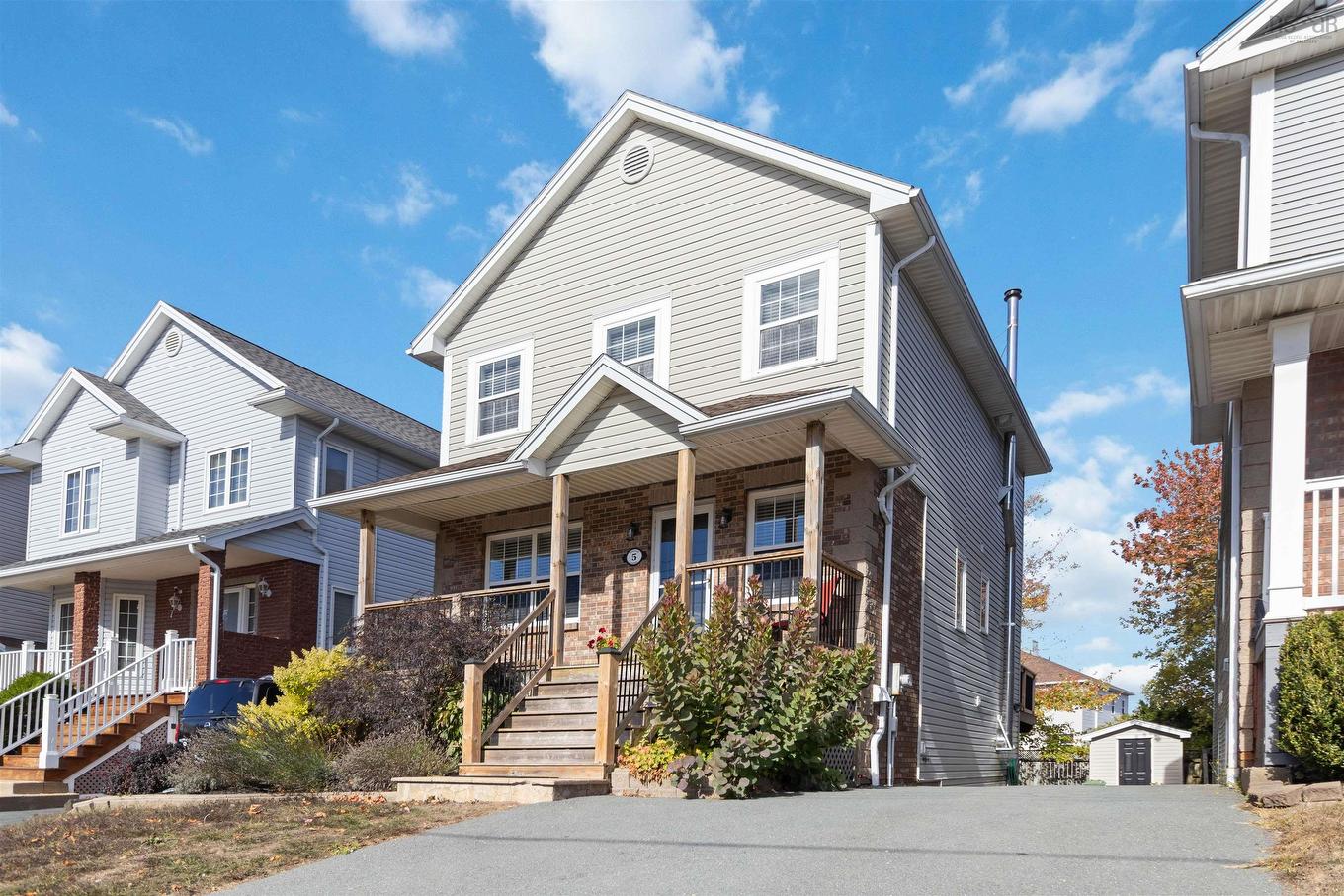 5 Roxham Close, Halifax, NS