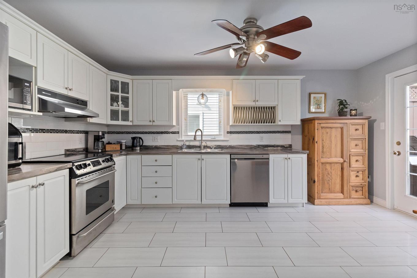 5 Roxham Close, Halifax, NS