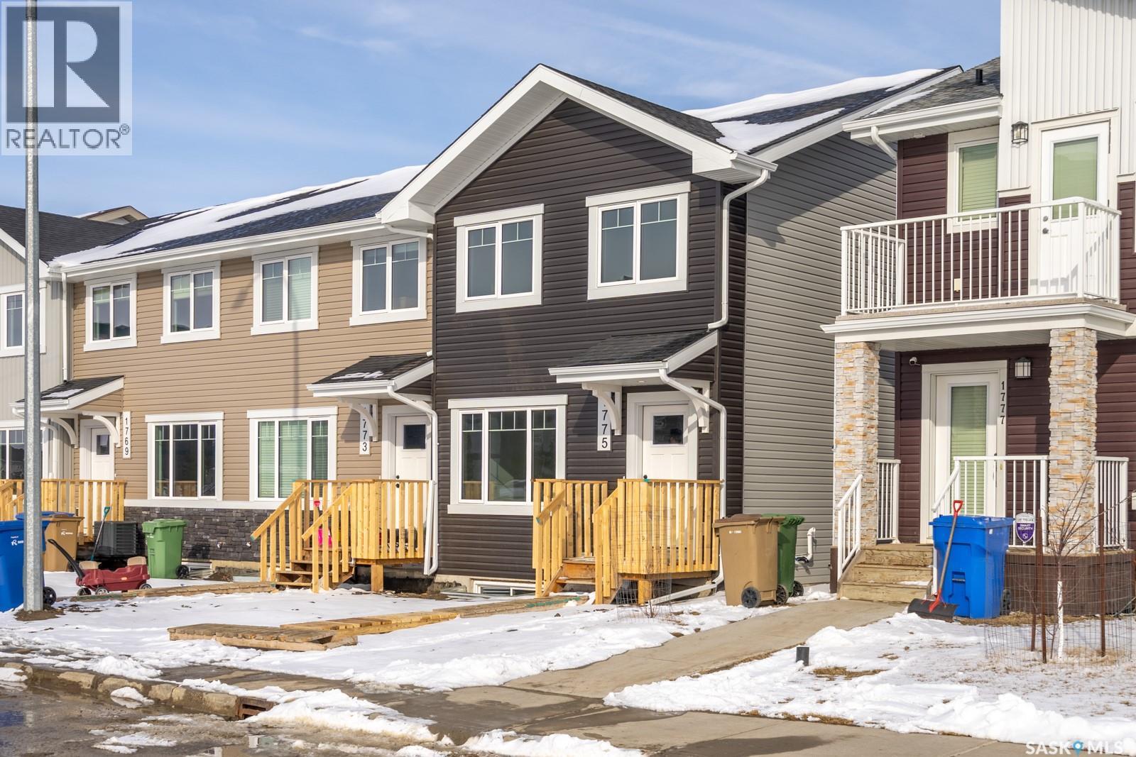 1775 Red Spring Street, Regina, SK - Outdoor