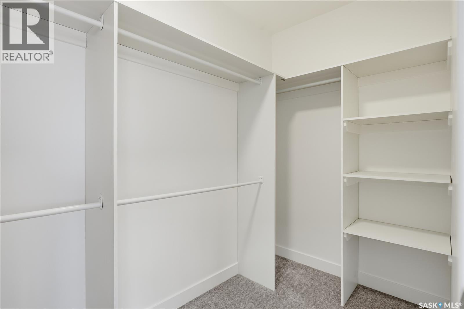 230 Kostiuk Crescent, Saskatoon, SK - Indoor Photo Showing Other Room