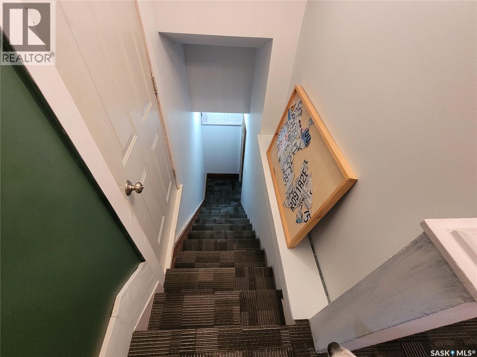 717 Coteau Avenue, Weyburn, SK - Indoor Photo Showing Other Room