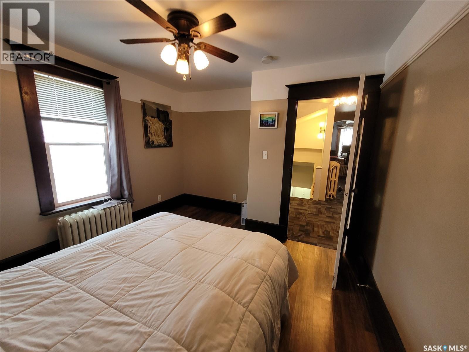 717 Coteau Avenue, Weyburn, SK - Indoor Photo Showing Bedroom