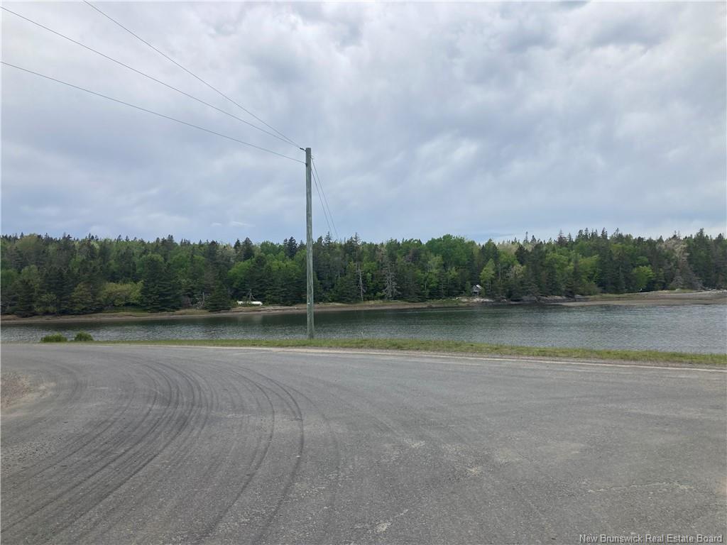 341 Fundy Dr, Wilsons Beach, NB