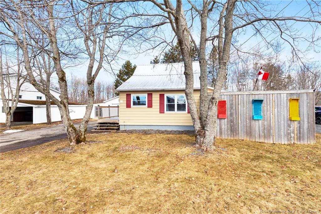 20 Centennial Drive, Minto, NB