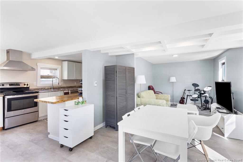 20 Centennial Drive, Minto, NB