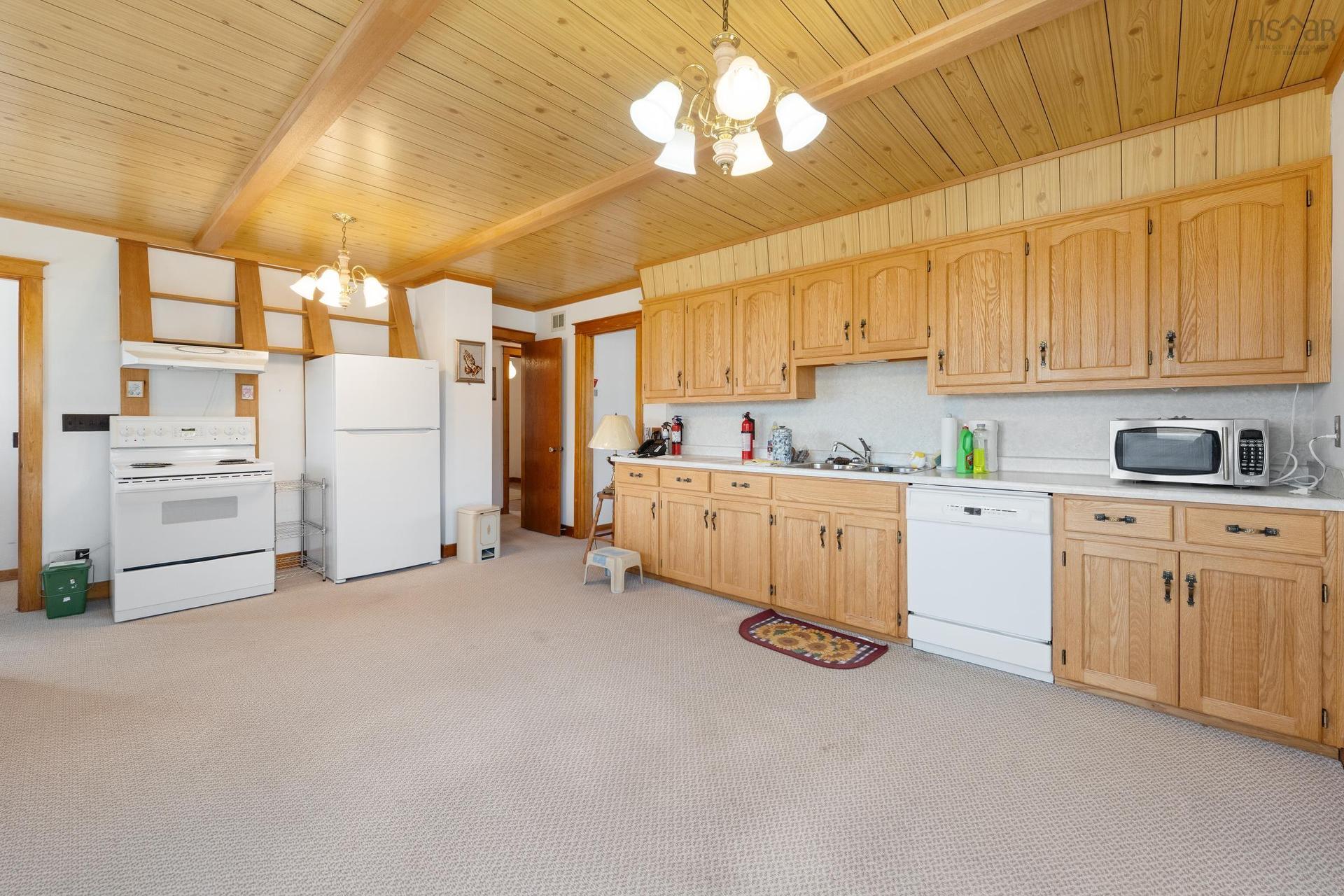 3654 Highway 1, St. Bernard, NS